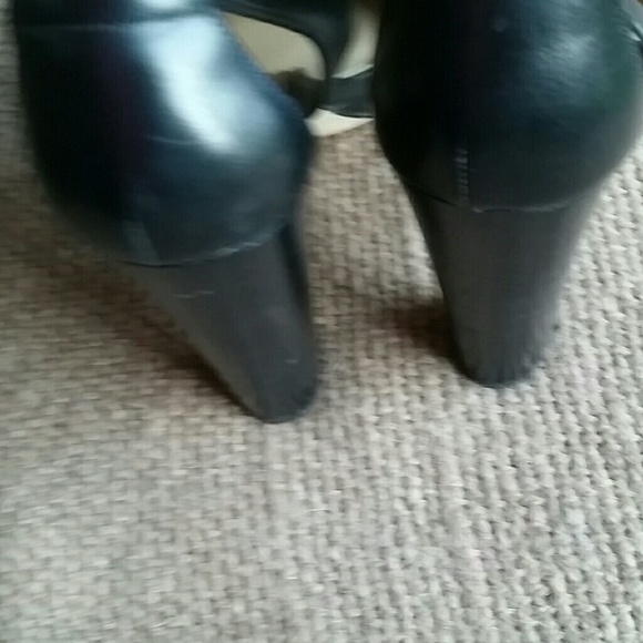 Michael Kors heels - Picture 4 of 8